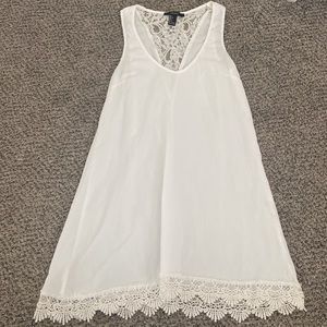 Excellent condition white dress size S 👗